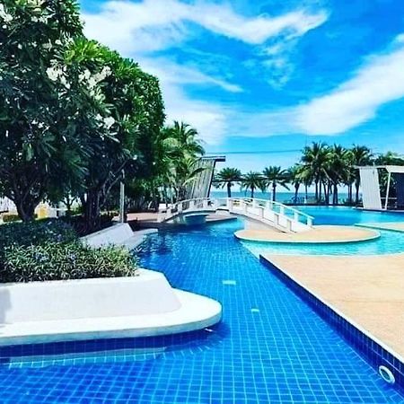 Studio Room Seaview Jomtien Bagian luar foto