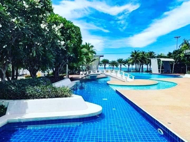 Studio Room Seaview Jomtien Bagian luar foto